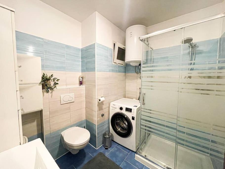 Apartman Dorja Fazana Ngoại thất bức ảnh